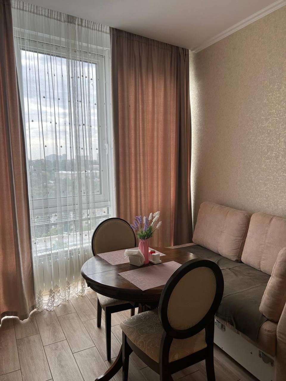 Apart Assistant On Smart Plaza 키예프 외부 사진