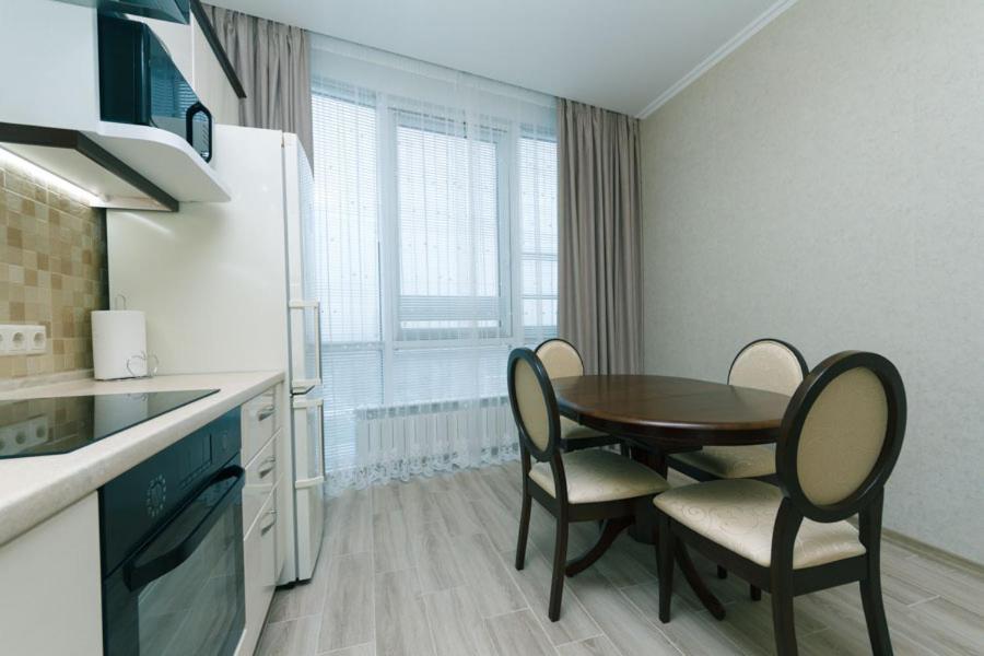 Apart Assistant On Smart Plaza 키예프 외부 사진